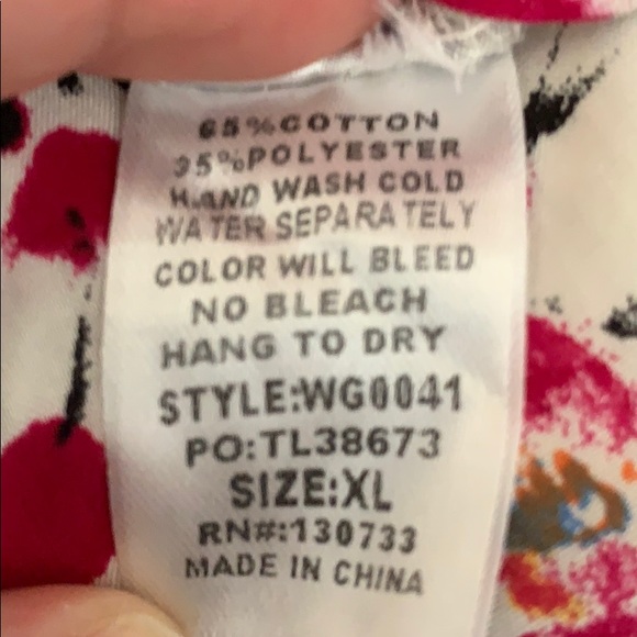 New Umgee floral romper w/ pockets - Picture 7 of 8